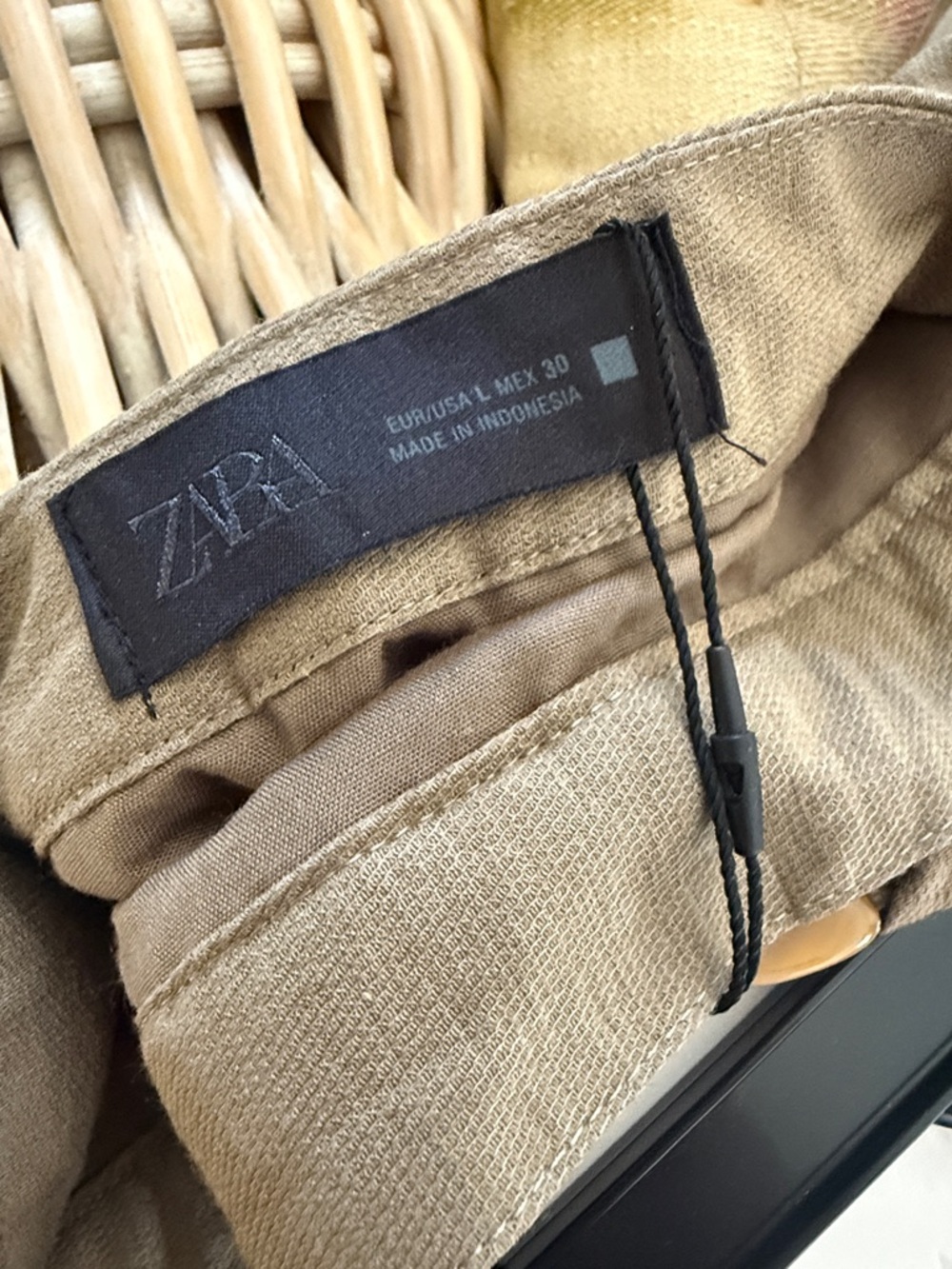 Zara Olive-Taupe Linen Bubble Mini Skirt with Bead Tie - Picture 4 of 7